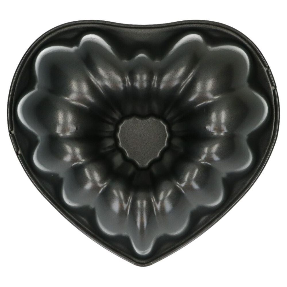 Wilton Heart Fluted Tube Pan 20cm
