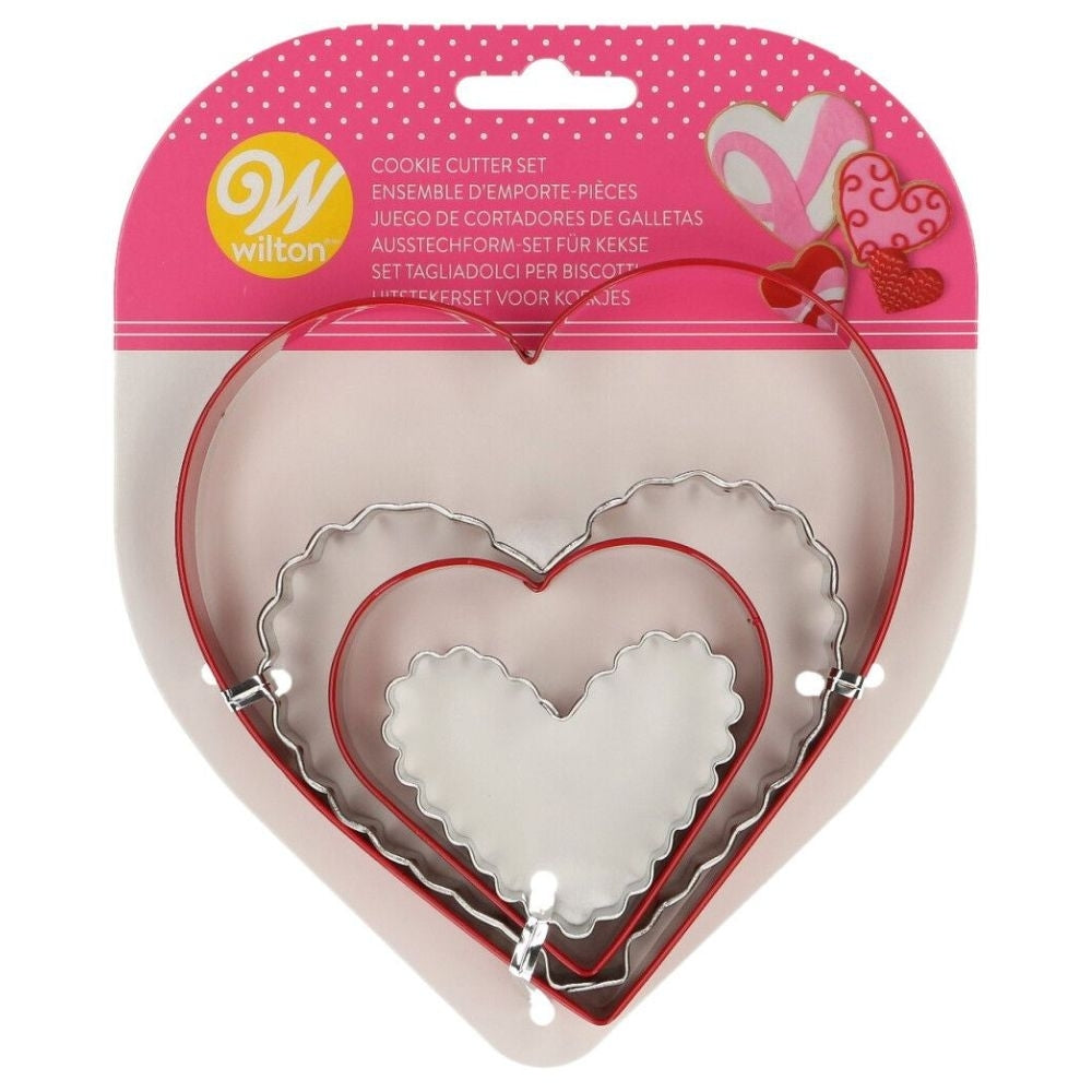 Wilton Nesting Heart Metal Cookie Cutter Set Of 4