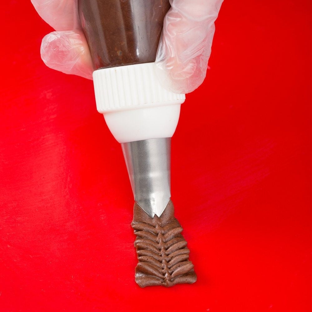 Ateco No.113 Special Large Leaf 15mm Metal Piping Nozzle