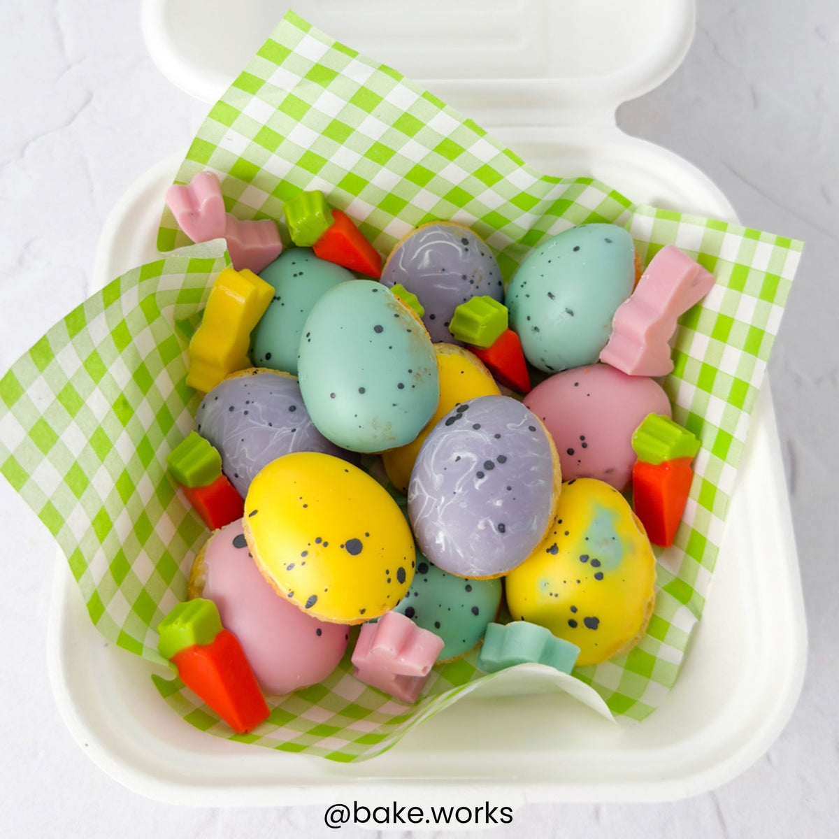 Wilton Egg - Petite Treat Mould