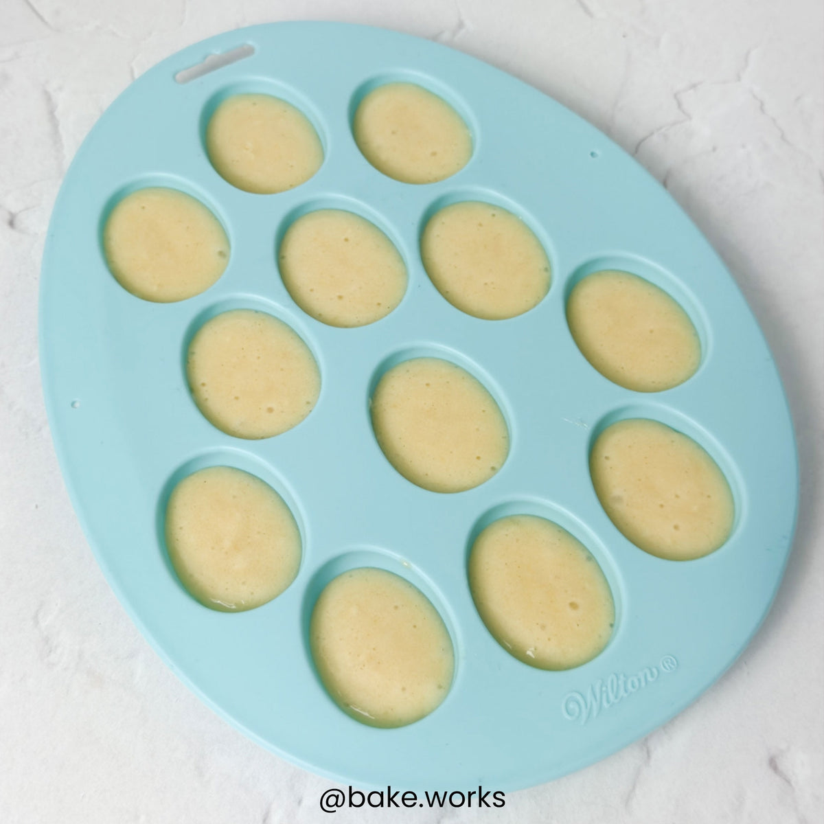 Wilton Egg - Petite Treat Mould