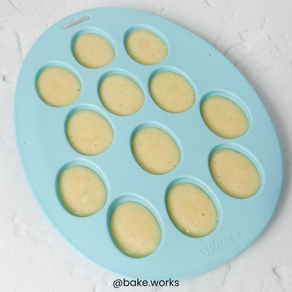 Wilton Egg - Petite Treat Mould