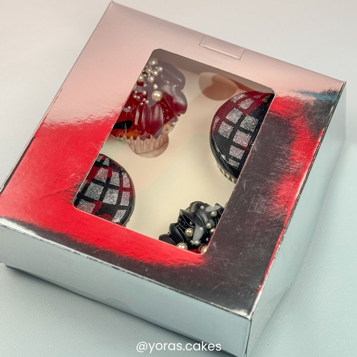 Simply Making 2.5" Deep Silver Cupcake Box - Holds 4