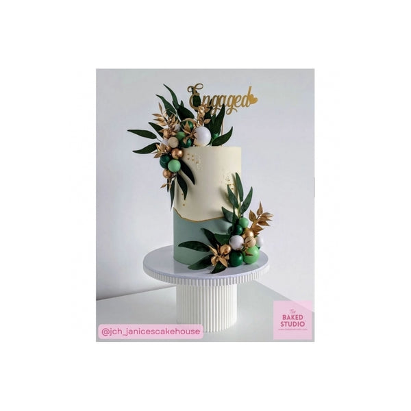 The Baked Studio Gold Ruscus Dried Flower Box