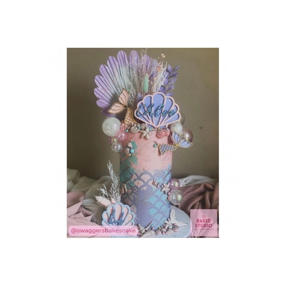 The Baked Studio Mermaid Shell Palm Bouquet