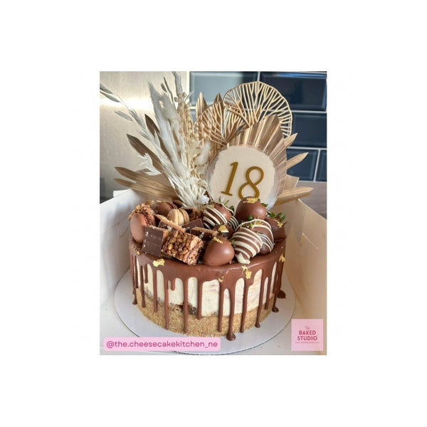 The Baked Studio White & Gold Sun Palm & Palm Spear (With Gingko Leaves) Bouquet