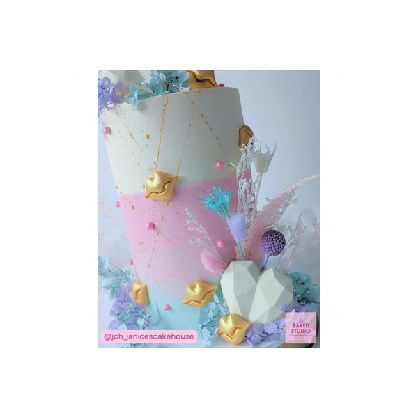 The Baked Studio Cool Blues, Lilac, Pink & White Deluxe Mixed Dried Flower Box