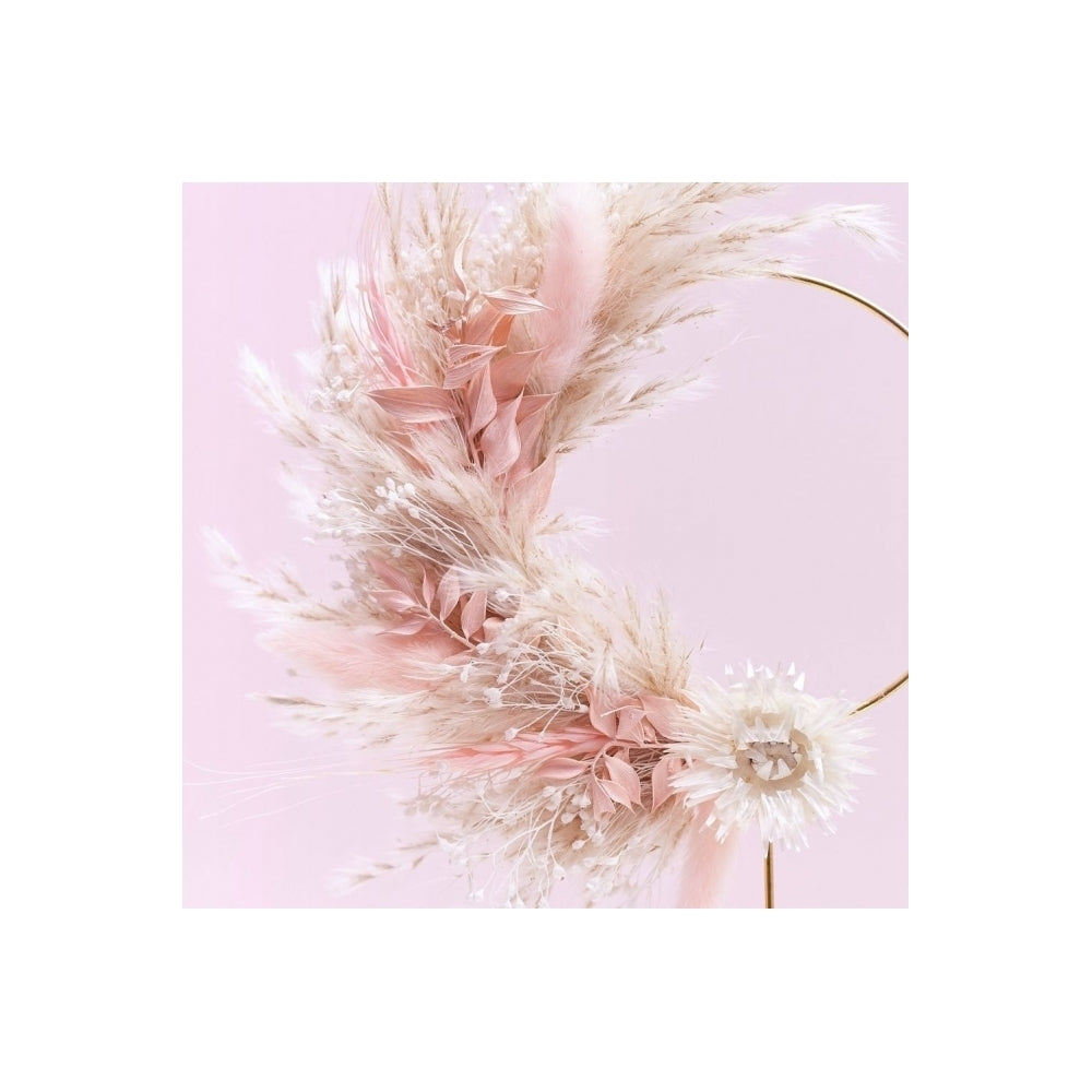The Baked Studio Pink & White Dried Flower Ring 10cm (With Stem)