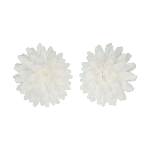 FunCakes White Medium Pompom/Daisy Deluxe Wafer Flowers Pack Of 12