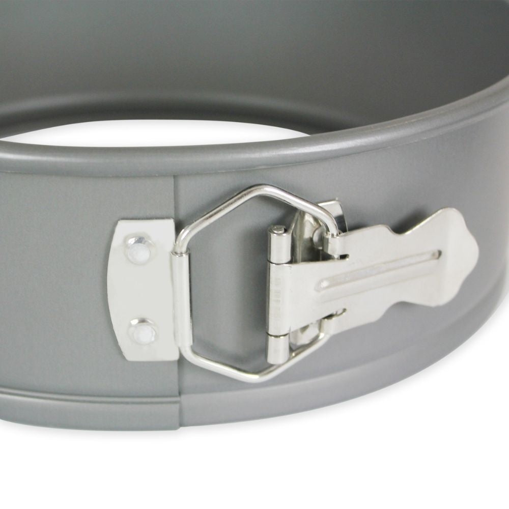 PME Silver Round Anodised Springform Cake Tin 9" x 3"