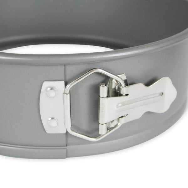 PME Silver Round Anodised Springform Cake Tin 9" x 3"