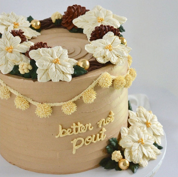 'Better Not Pout' Christmas Cake