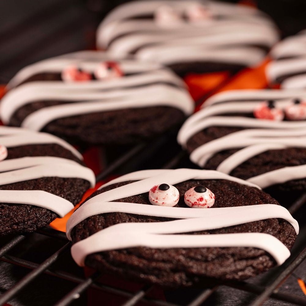 PME Bloody Eyes Halloween Sprinkle Charms 25g
