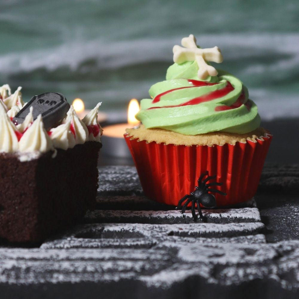 PME Grisly Graveyard Halloween Cupcake Decorating Kit