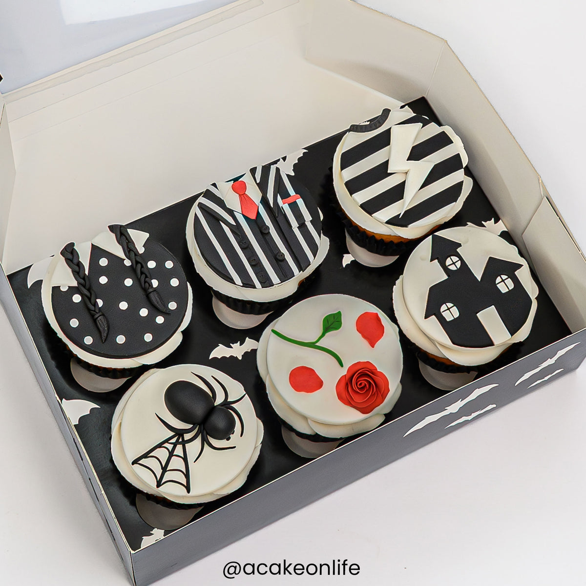 Simply Making Halloween Bat Satin Cupcake Box