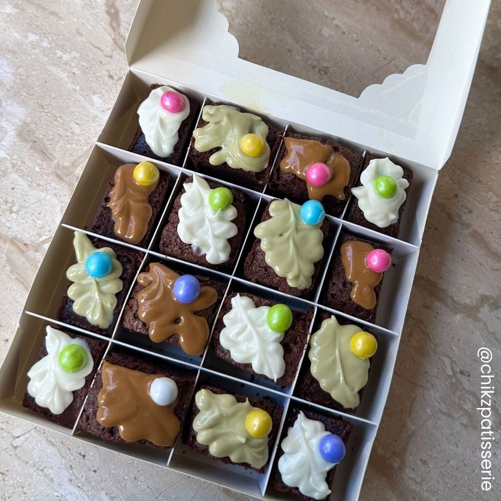 Simply Making White Treat Box x 100 (16 Cavity)