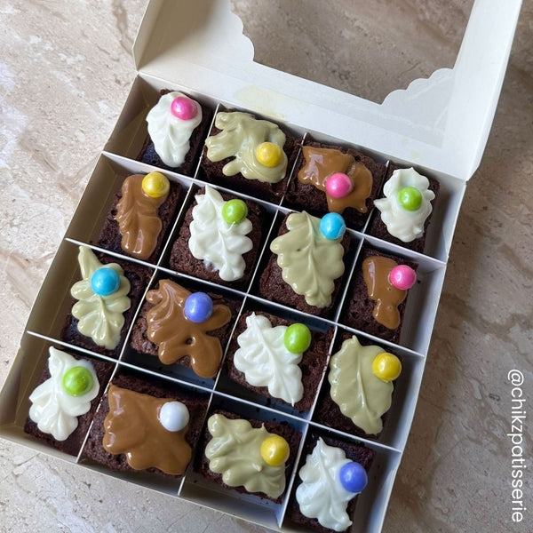 Simply Making White Treat Box x 100 (16 Cavity)