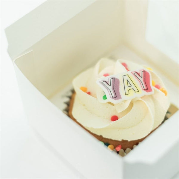 Culpitt Holds 1 White Cupcake Box With Window
