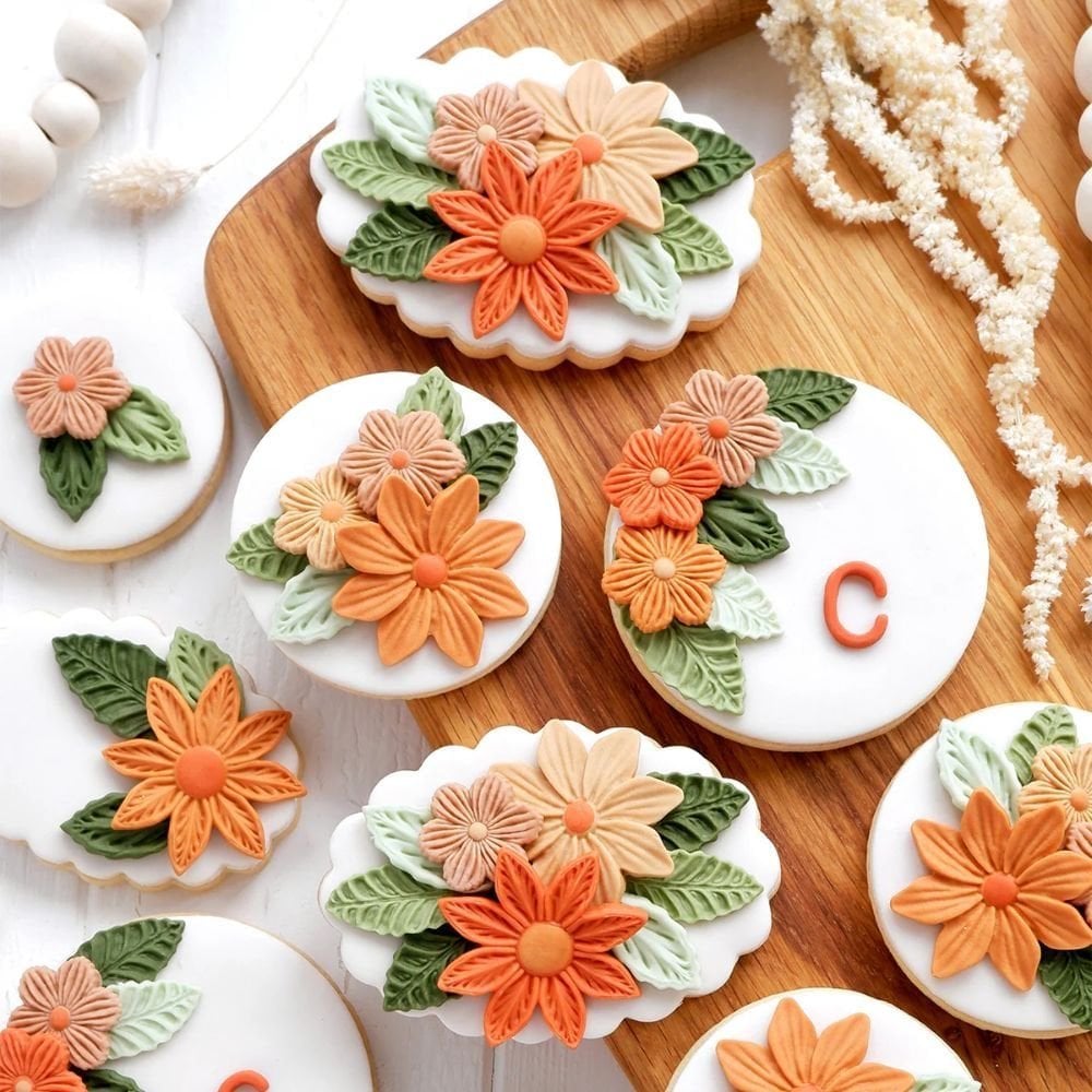 Katy Sue Designs Fantasy Flowers & Leaves Silicone Mould