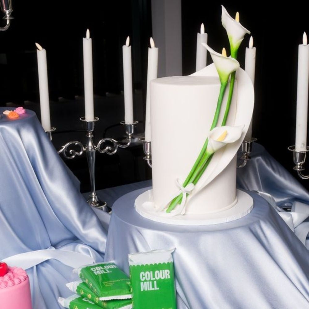 Colour Mill Green Decorators Dough Fondant