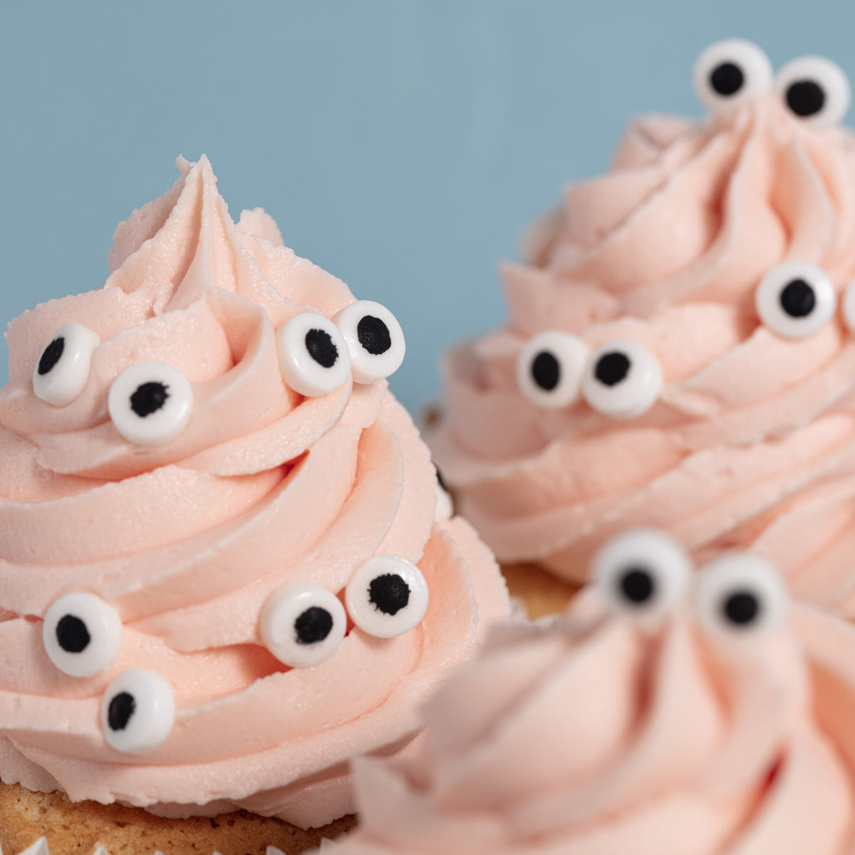 PME Mini Eyes Sprinkle Charms 25g
