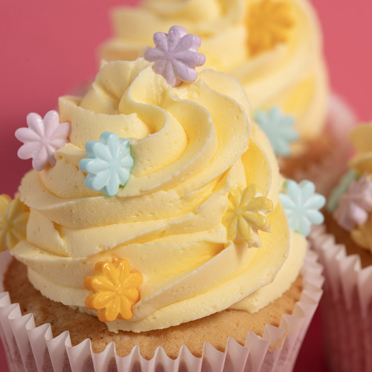 PME Pastel Flowers Sprinkle Charms 25g