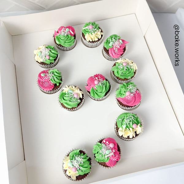 Simply Making White Number Cupcake Box Holds 12