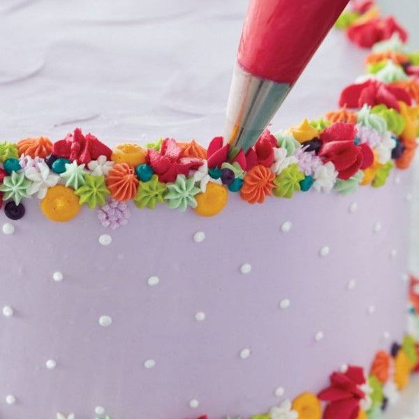 Wilton Deluxe Decorating Tip Set of 29