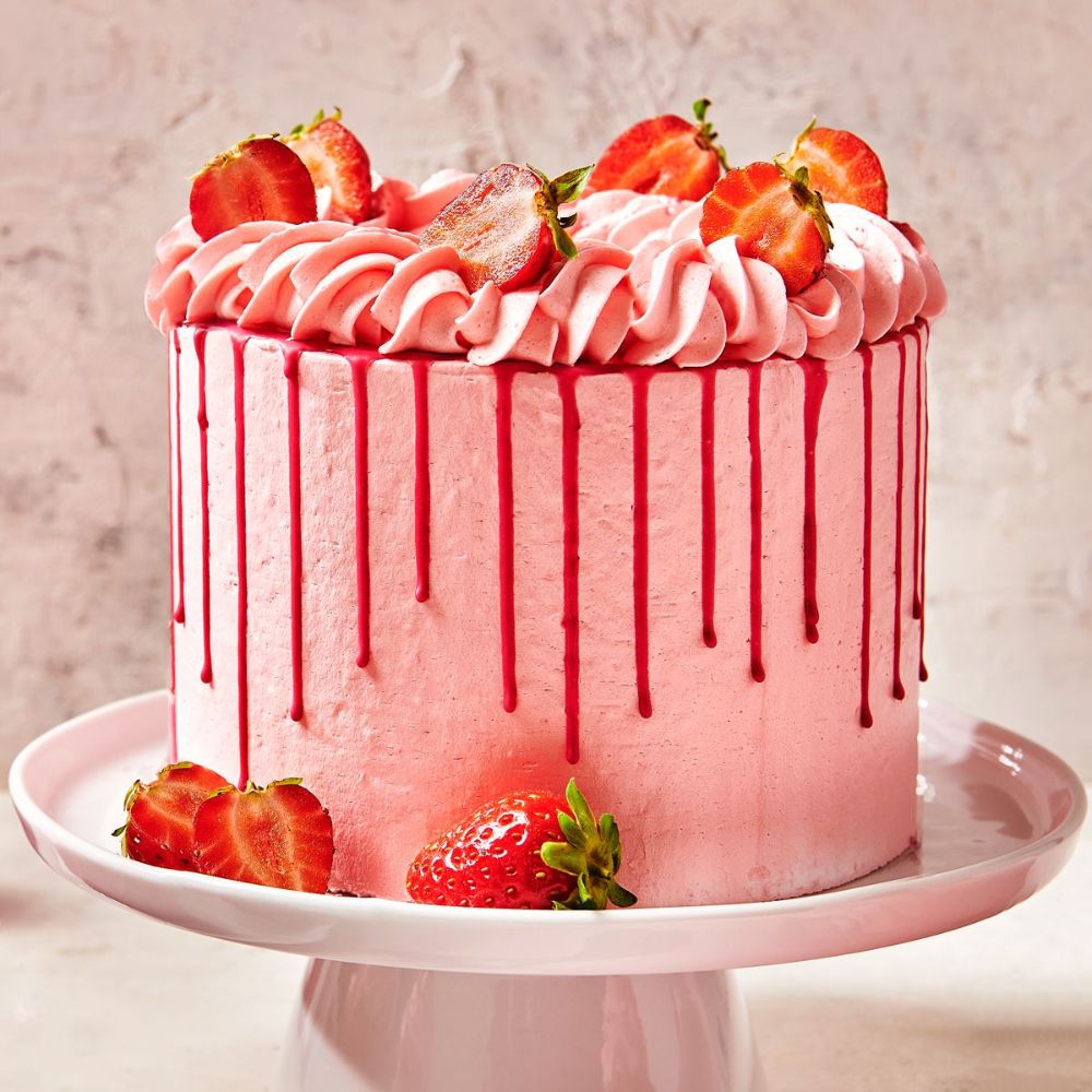 FunCakes Enchanted Cream Strawberry Mix