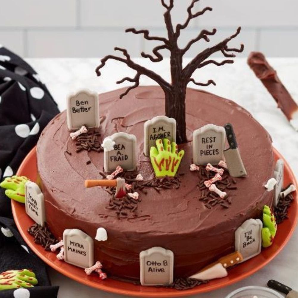 Wilton Zombie Hand Decorating Kit (Set of 12)