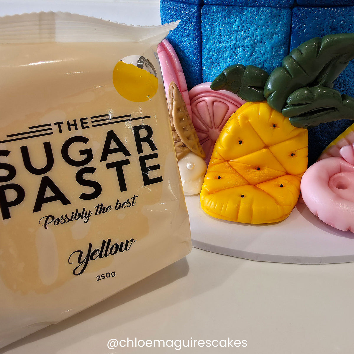THE SUGAR PASTE Yellow Sugarpaste