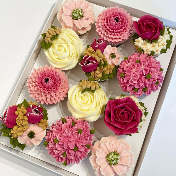 Buttercream Piped Floral Cupcakes