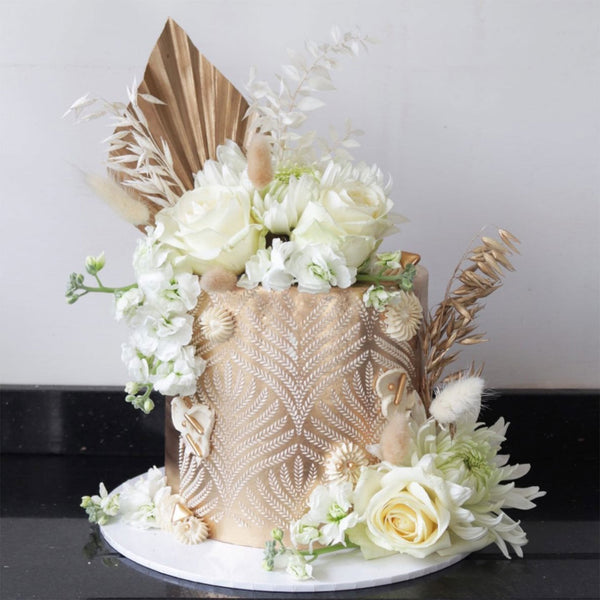 Dreamy Soft Gold Cake