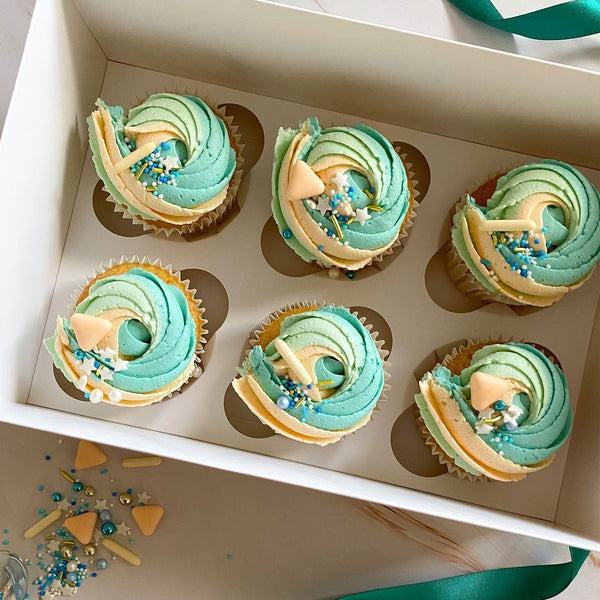 Two-Toned Buttercream Cupcakes